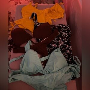 Bikini lot size medium